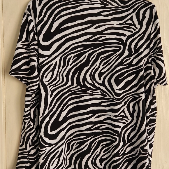 Laura Scott women's top - Picture 2 of 3